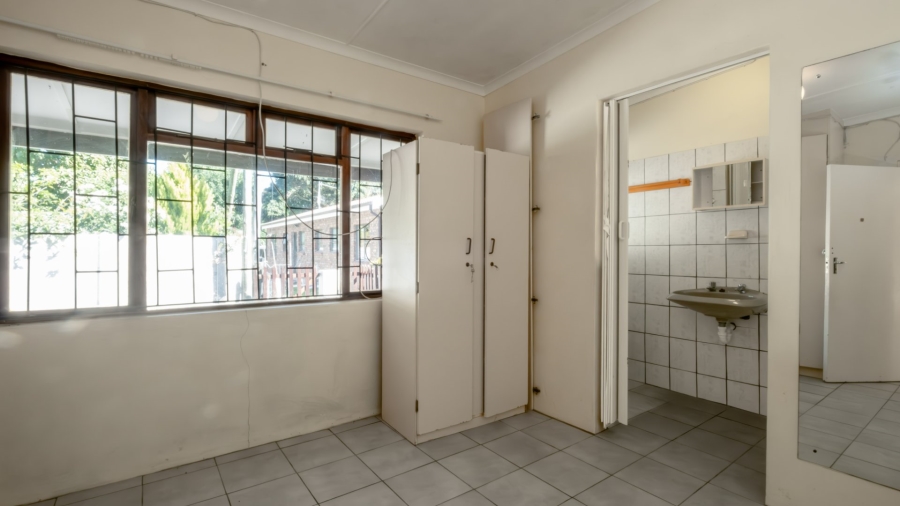 5 Bedroom Property for Sale in Sedgefield Central Western Cape